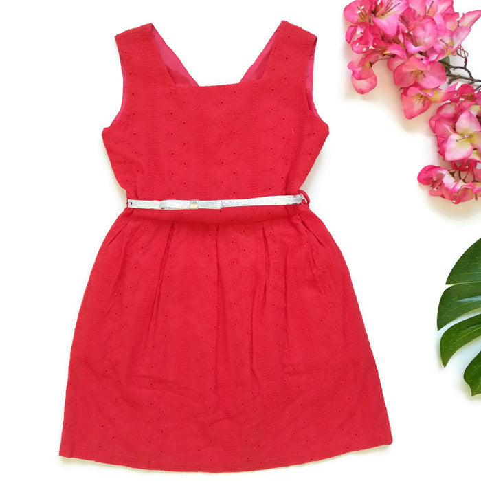 VESTIDO ROJO BORDADO NIÑA